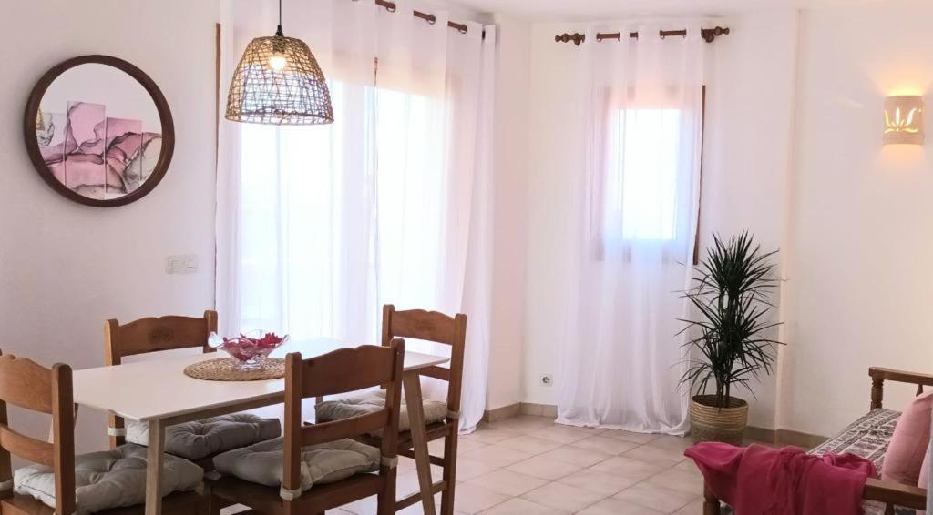 Apartamentos Can Salas Cala Figuera  Extérieur photo