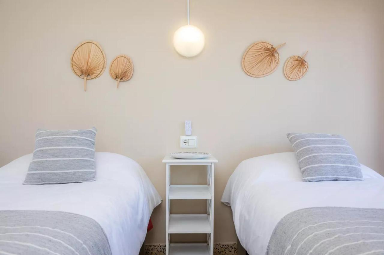 Apartamentos Can Salas Cala Figuera  Extérieur photo