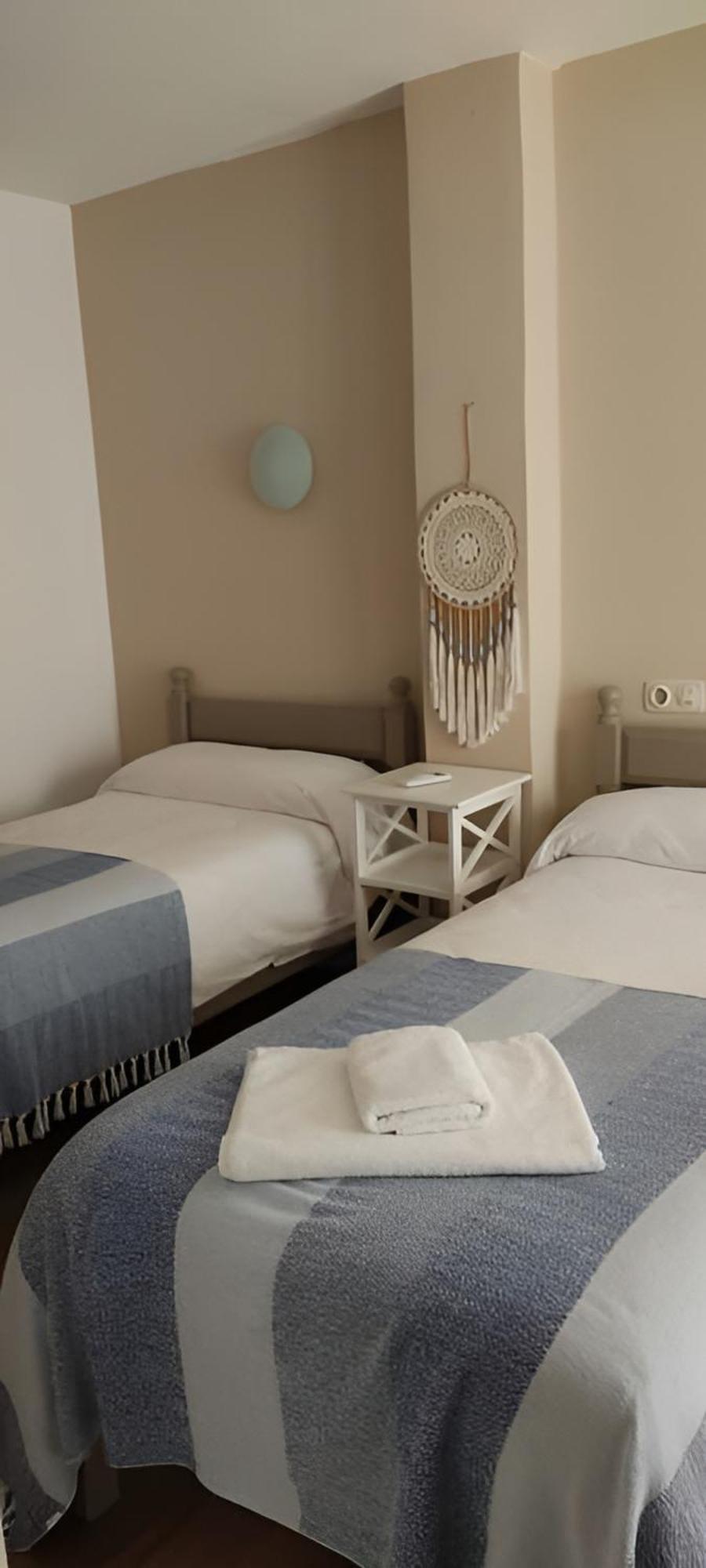 Apartamentos Can Salas Cala Figuera  Extérieur photo